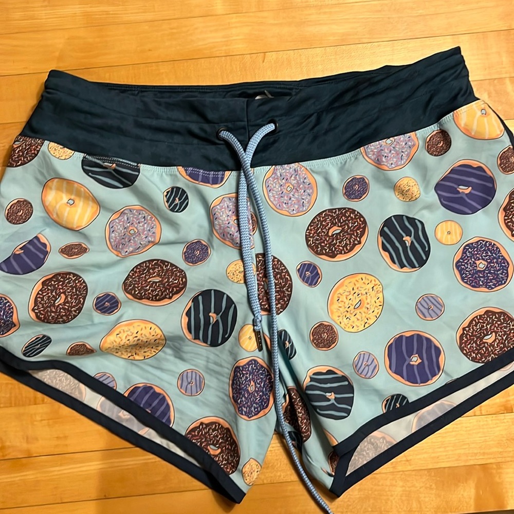 Rabbit Surf ‘N Turf Donut Day shorts